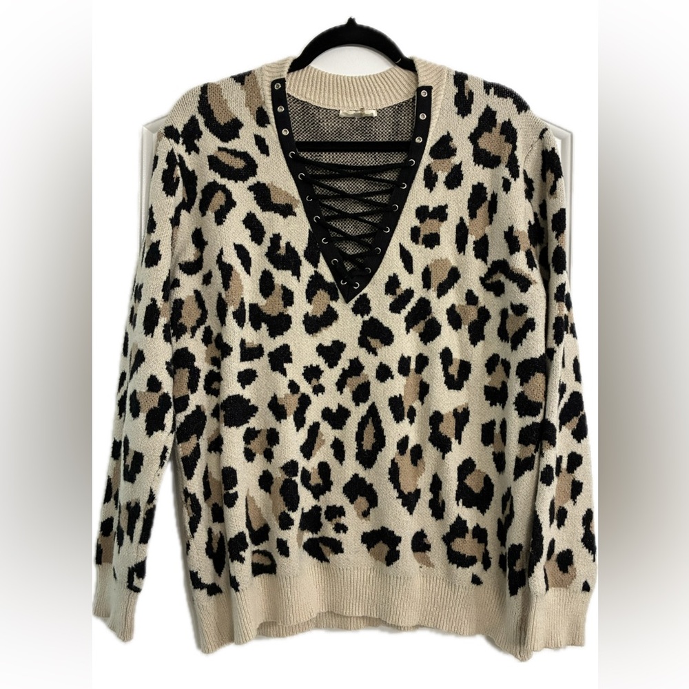 Entro Black and Cream Leopard V-Neck Oversized Sweater Sz L
